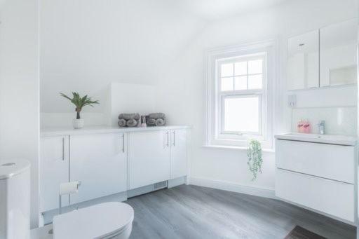 Coast View Luxury Apartment Lyme Regis Exterior foto